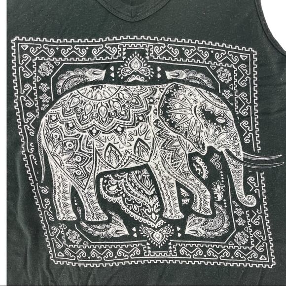 JC Fits Women's Black Strappy Back Elephant Graphic Tank Top Size Medium M - Picture 6 of 8